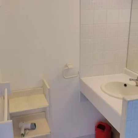 Superbe T3 Lumineux à 30m De La Plage, 6 Pers, Ascenseur, Parking - Fr-1-607-5 Agde